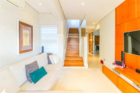 Casa à venda com 3 suítes em Chácara Monte Alegre, São Paulo, SP
