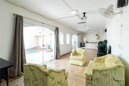 Casa à venda com 3 suítes em Mirandópolis, São Paulo, SP