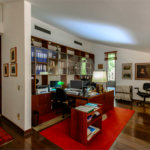 Casa à venda com 4 quartos, sendo 1 suíte,  em Jardim Leonor, São Paulo, SP