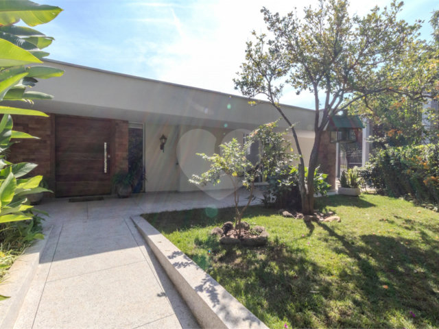 Casa à venda com 4 suítes em Interlagos, São Paulo, SP