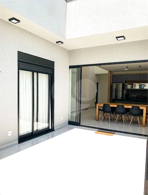 Casa à venda com 3 suítes no condomínio Mantova, Indaiatuba - SP