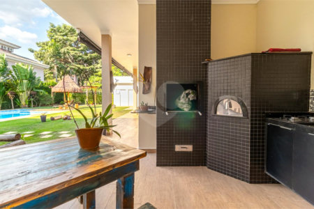 Casa à venda com 3 quartos, sendo 1 suíte,  no condomínio Vale do Lago, Sorocaba - SP