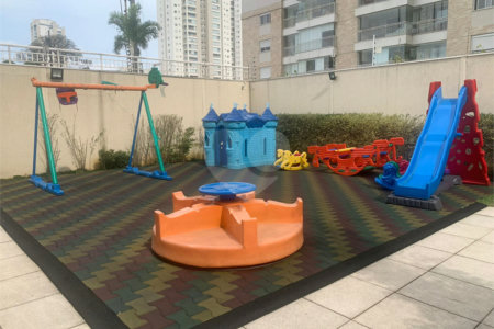Apartamento à venda com 3 suítes em Lapa, São Paulo, SP