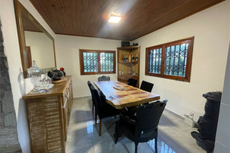 Sítio à venda com 4 quartos, sendo 1 suíte, em Caete (mailasqui), São Roque, SP