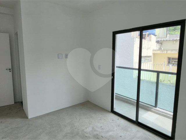 Apartamento à venda com 2 quartos, sendo 1 suíte,  em Vila Pereira Barreto, São Paulo, SP