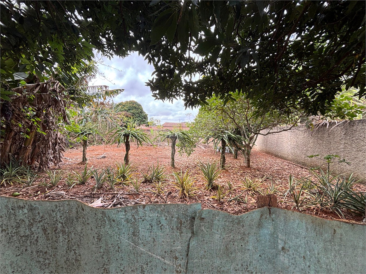 Chácara à venda com 3 quartos em Vila Sottemo, Itapetininga, SP