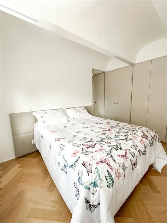 Apartamento à venda com 4 suítes em Vila Cordeiro, São Paulo, SP