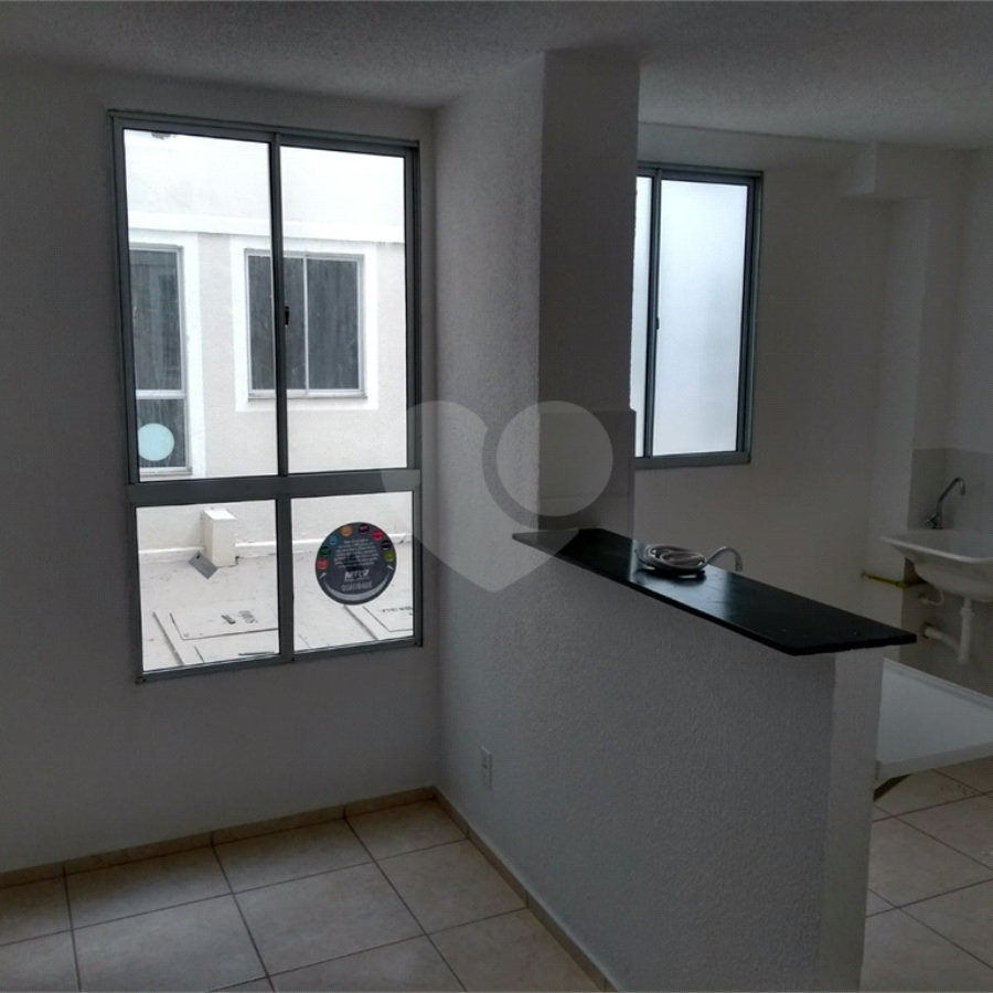 Apartamento no Condomínio Residencial Monte Everest