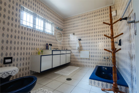 Casa à venda com 3 quartos, sendo 1 suíte,  em Vila Rosália, Guarulhos, SP