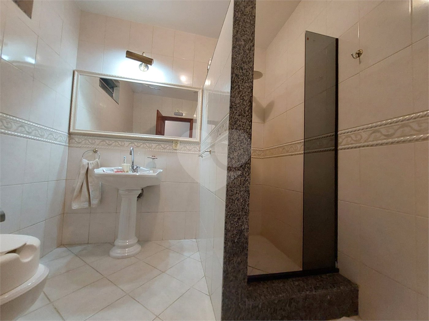 Apartamento à venda com 2 quartos em Praça da Bandeira, Rio de Janeiro, RJ