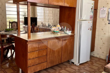 Sobrado à venda com 2 suítes no Centro, Mogi das Cruzes, SP