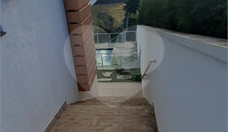 Casa em condomínio à venda ou para alugar com 5 quartos, sendo 3 suítes,  no Centro, Bom Jesus dos Perdões, SP
