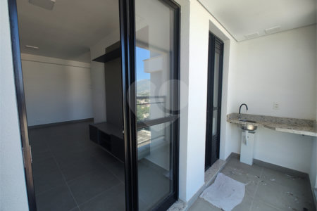 Apartamento à venda com 2 quartos, sendo 1 suíte,  em Vila Thais, Atibaia, SP
