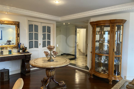 Apartamento à venda com 4 suítes em Vila Ida, São Paulo, SP