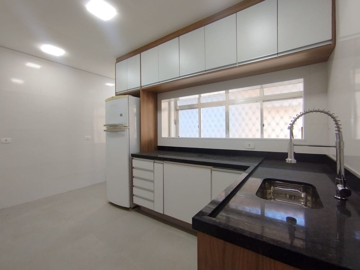 Casa com 2 dormitórios à venda, 82 m² por R$ 599.000,00 - Embaré - Santos/SP