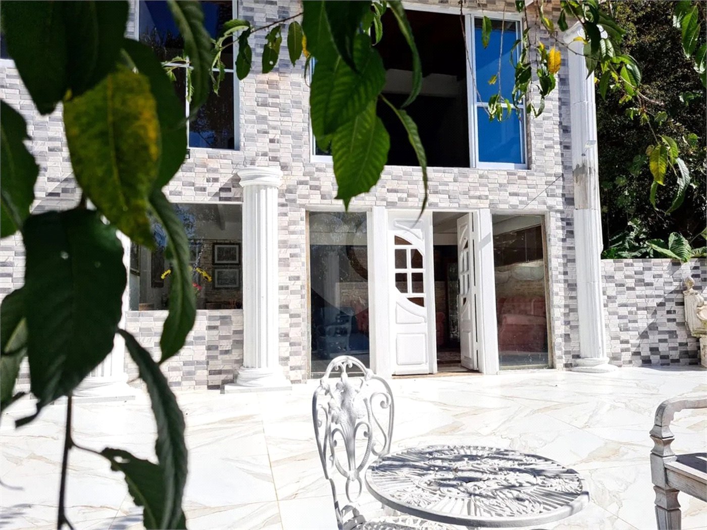 Casa para alugar com 4 suítes no condomínio Alpes da Cantareira, Mairiporã - SP
