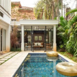 Casa à venda com 4 suítes no condomínio Outeiro, São Paulo - SP