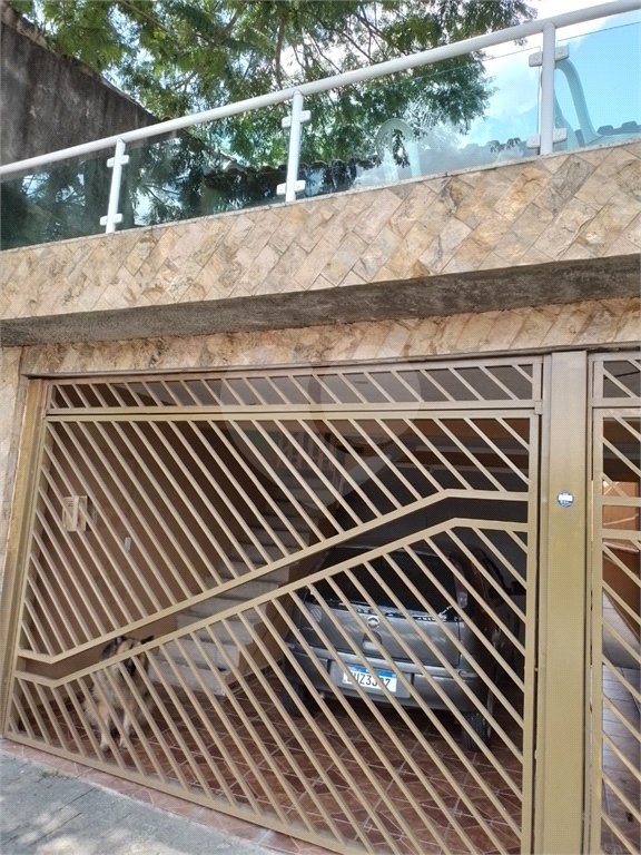 Sobrado à venda com 4 quartos no Brasilândia, São Paulo, SP