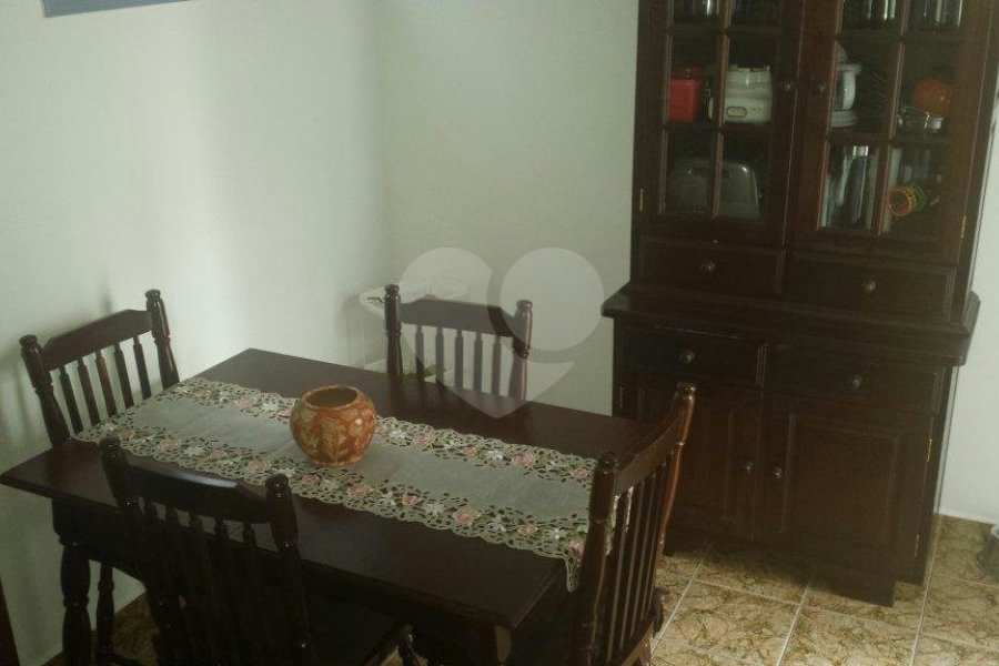 Casa à venda com 3 suítes em Jardim Franca, São Paulo, SP
