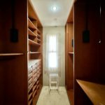 Casa à venda com 4 quartos, sendo 2 suítes,  no condomínio São Paulo Ii, Cotia - SP