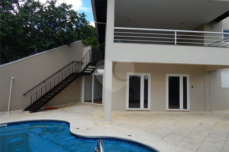 Casa à venda com 3 quartos, sendo 1 suíte, no condomínio Alpes de Vinhedo, Vinhedo - SP