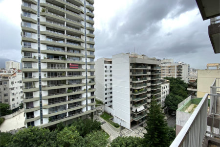 Apartamento à venda com 4 quartos, sendo 1 suíte,  em Tijuca, Rio de Janeiro, RJ