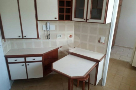 Apartamento à venda com 3 quartos, sendo 1 suíte, em Vila Indiana, São Paulo, SP