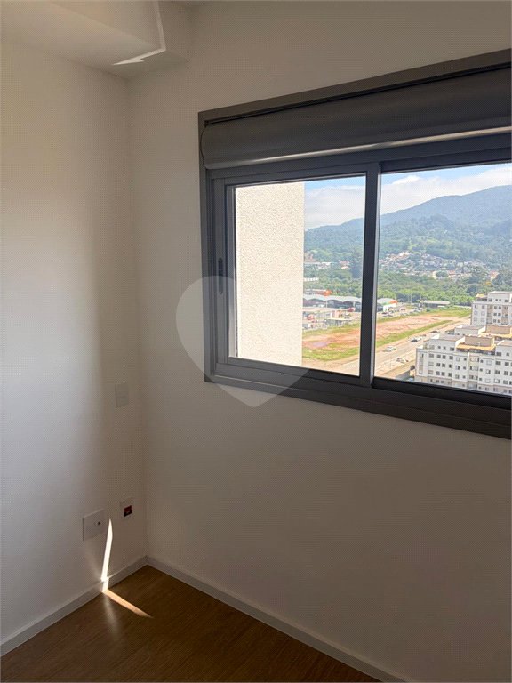 Apartamento à venda com 1 quarto em Vila Mogilar, Mogi das Cruzes, SP