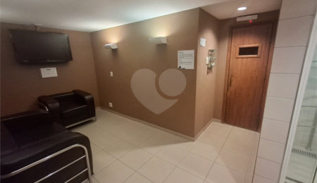 Apartamento à venda ou para alugar com 1 quarto em Cerqueira César, São Paulo, SP