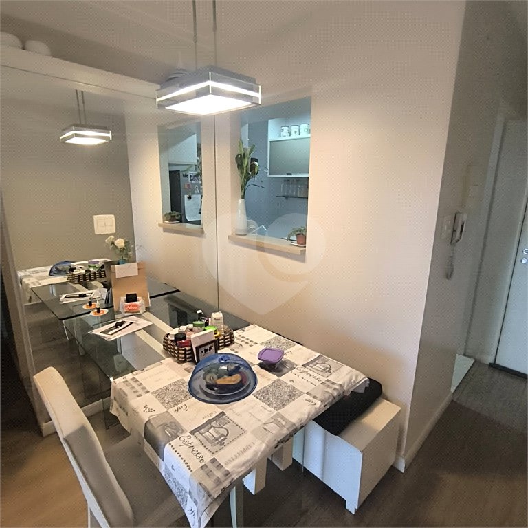Apartamento à venda com 3 quartos, sendo 1 suíte,  em Cambuci, São Paulo, SP