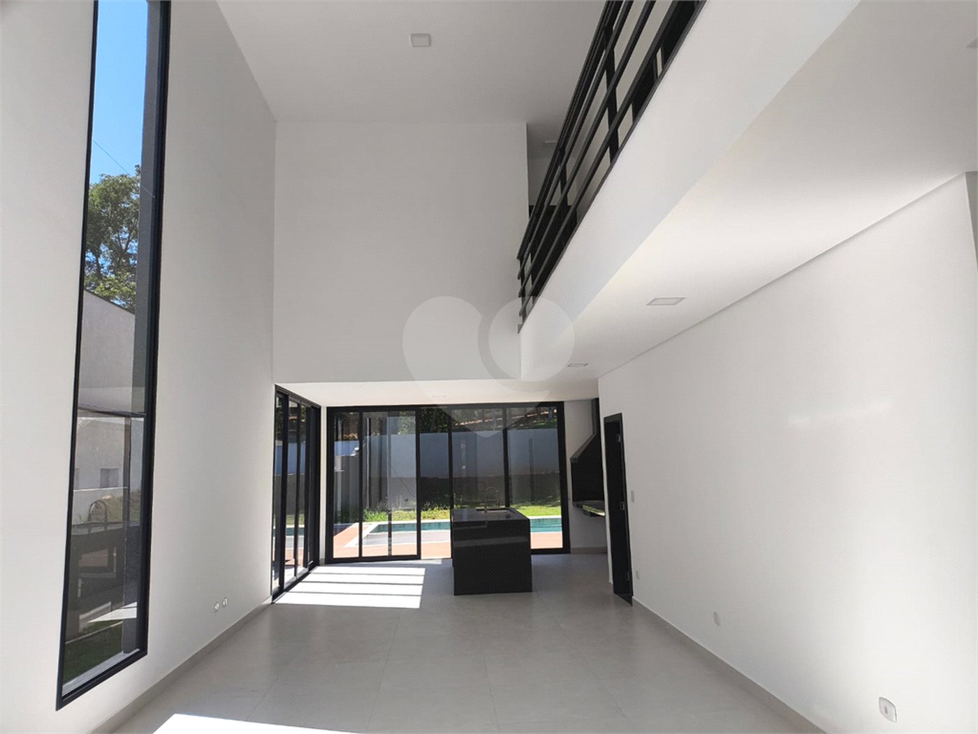 Sobrado à venda com 5 quartos, sendo 3 suítes, em Condomínio Residencial Reserva Ecológica Atibaia, Atibaia, SP