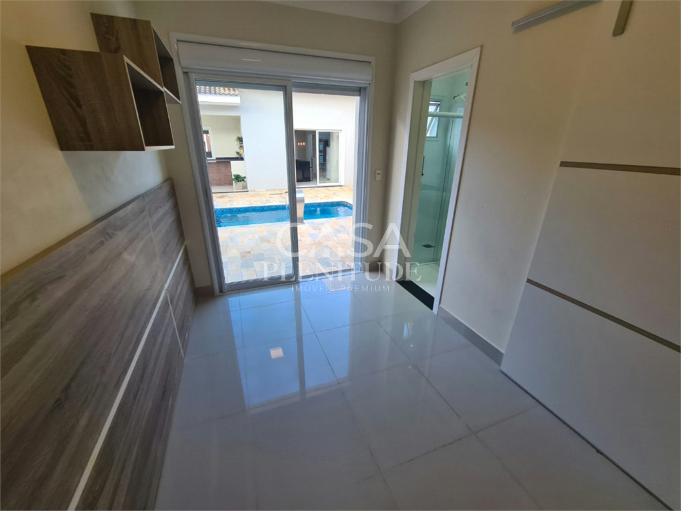 Casa em condomínio à venda com 3 suítes em Lago Azul, Araçoiaba da Serra, SP