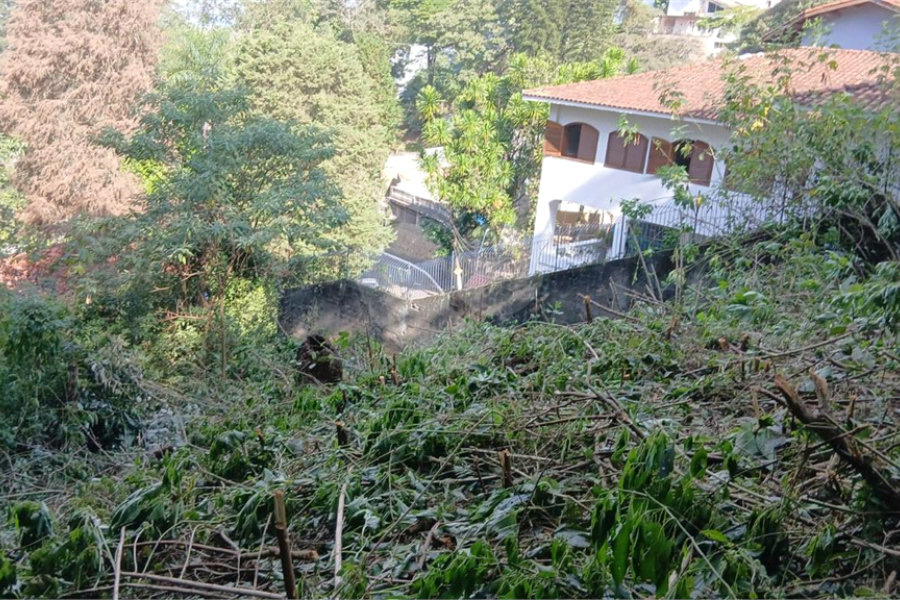 Terreno à venda em Serra da Cantareira, São Paulo, SP