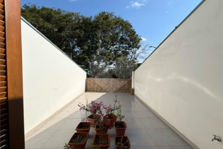 Casa à venda com 3 quartos em Vila Galvão, Guarulhos, SP