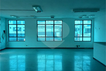 Prédio para alugar em Moinho Velho, São Paulo, SP