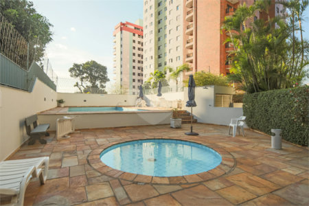 Apartamento à venda com 3 quartos, sendo 1 suíte, em Brooklin, São Paulo, SP