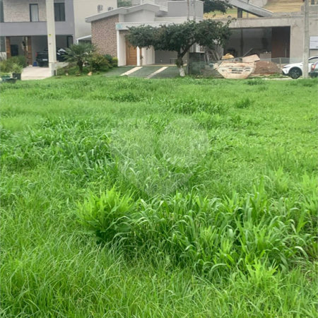 Terreno à venda no condomínio Residencial Veneza, Mogi das Cruzes - SP