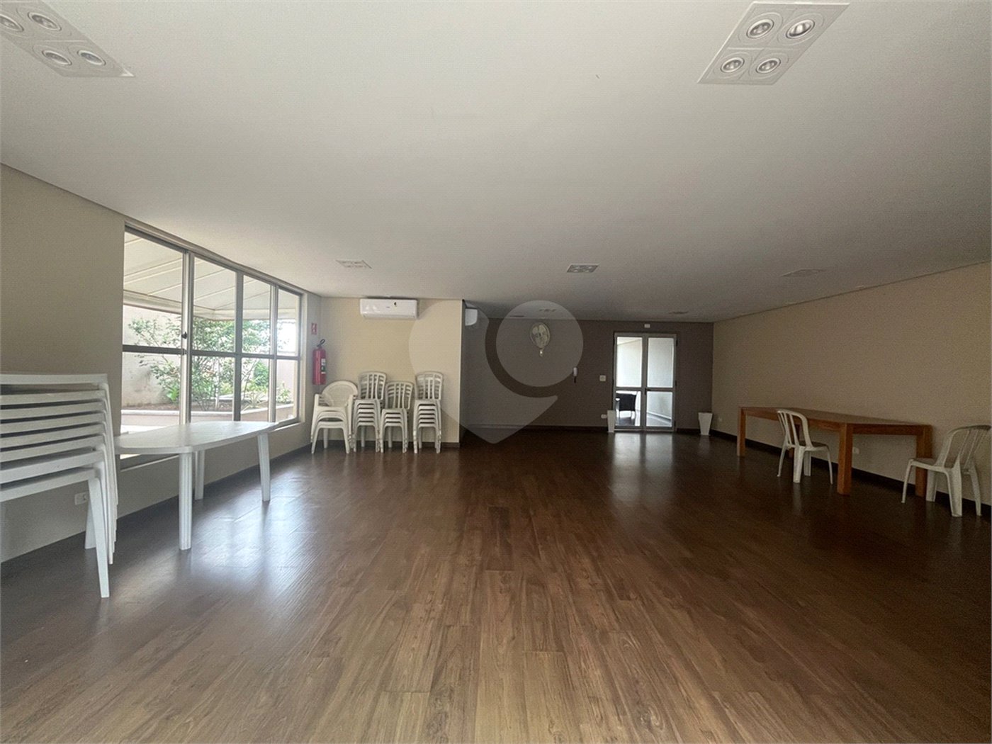 Apartamento à venda com 3 quartos, sendo 1 suíte, em Santana, São Paulo, SP