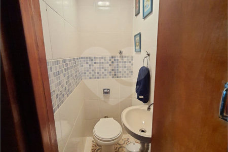 Chácara à venda com 3 quartos, sendo 2 suítes,  em Estância San Remo, Atibaia, SP