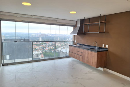 Apartamento à venda com 3 suítes em Sumarezinho, São Paulo, SP