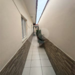 Casa à venda com 2 quartos, sendo 1 suíte, em Jardim Cacique, Suzano, SP