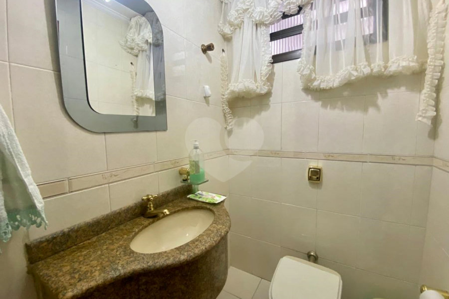 Casa à venda com 3 quartos, sendo 1 suíte, em Santana, São Paulo, SP