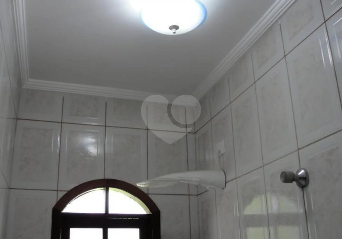 Sobrado à venda com 3 quartos, sendo 1 suíte, em Tremembé, São Paulo, SP