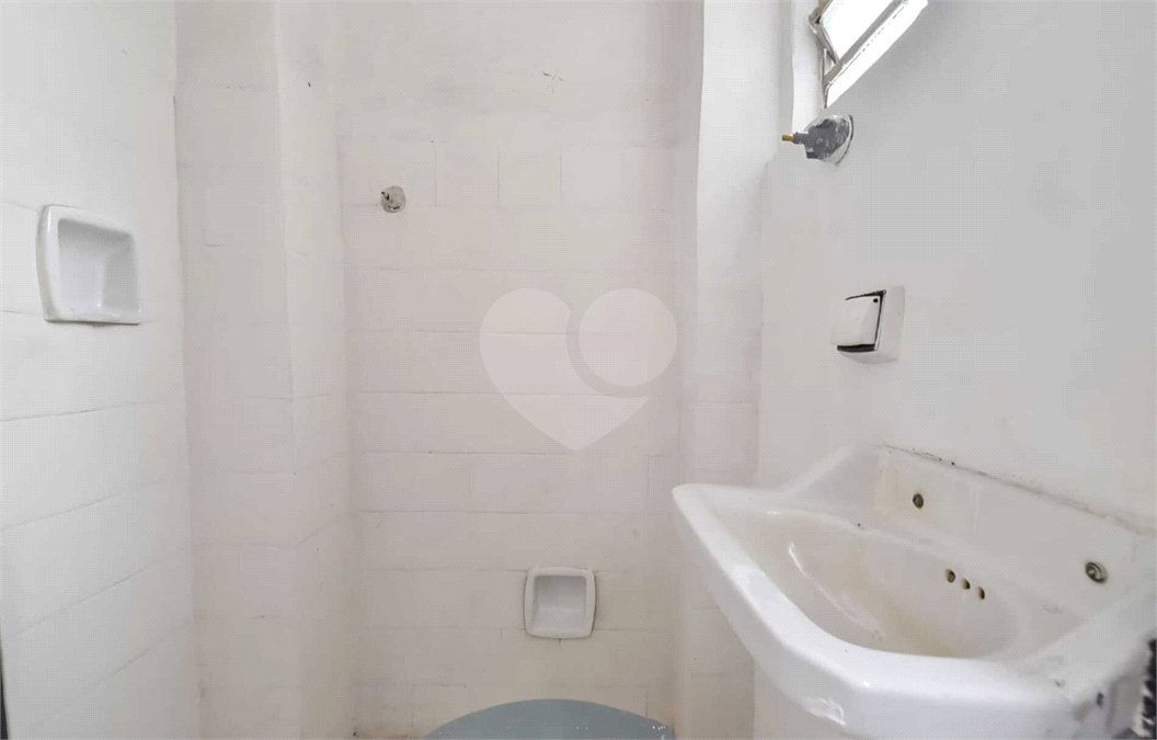 Apartamento à venda com 2 quartos, sendo 1 suíte, em Vila Mariana, São Paulo, SP