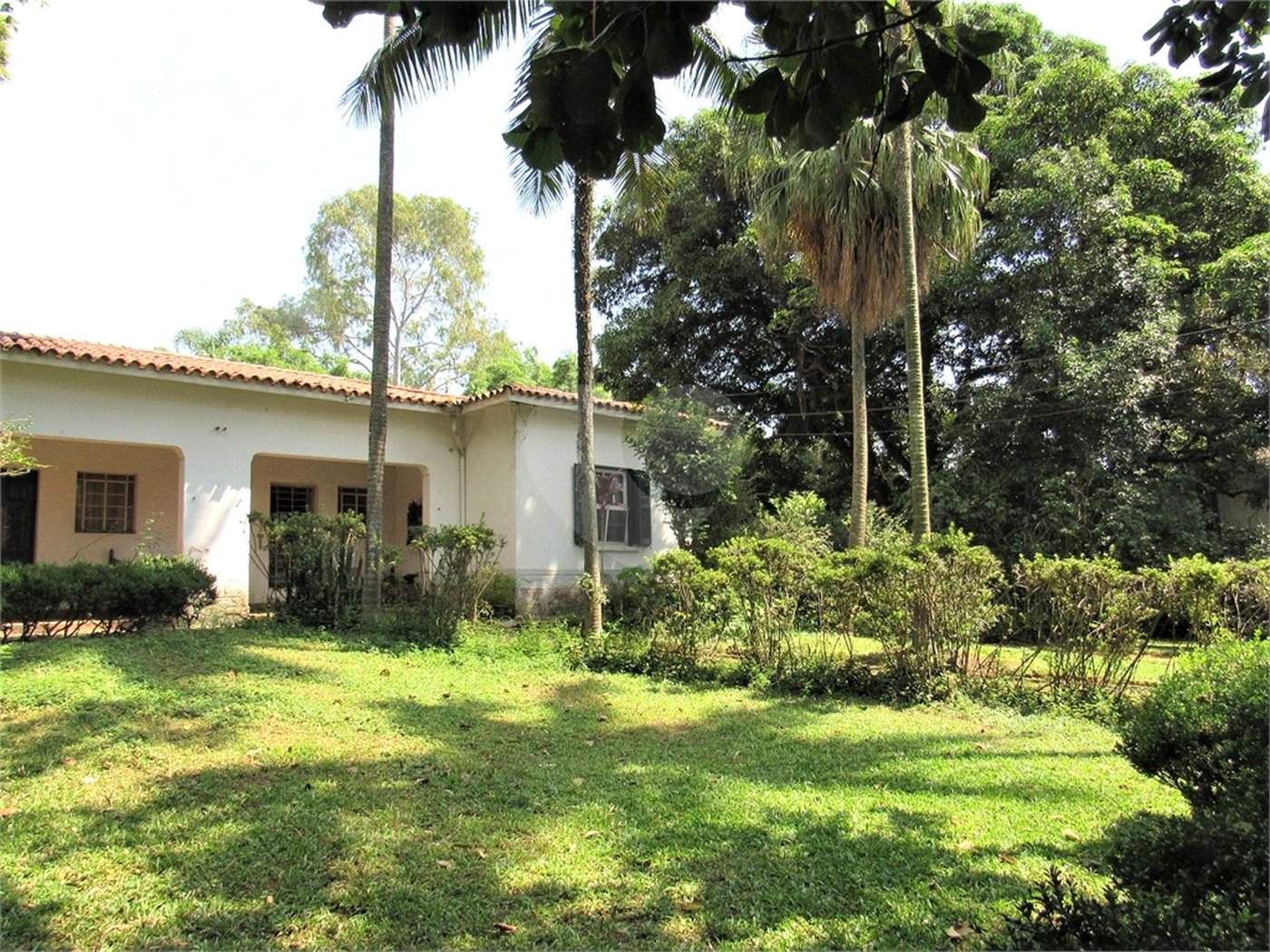 Terreno à venda com 1 quarto, sendo 3 suítes, em Granja Julieta, São Paulo, SP