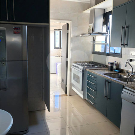 Cobertura à venda com 5 quartos, sendo 3 suítes, em Vila Andrade, São Paulo, SP