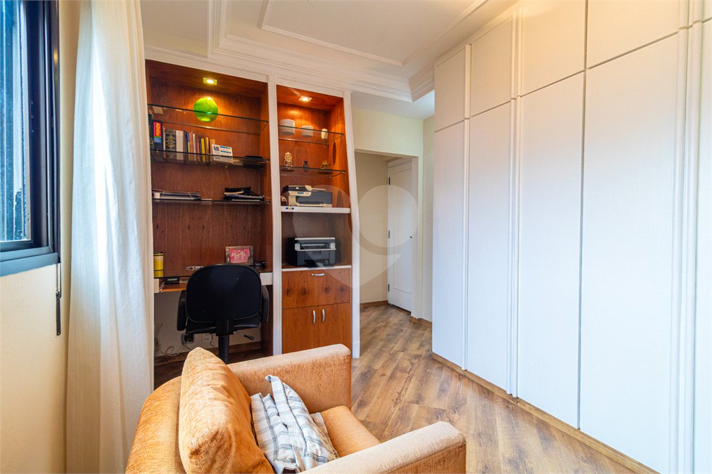 Duplex à venda com 4 quartos, sendo 3 suítes, em Campo Belo, São Paulo, SP