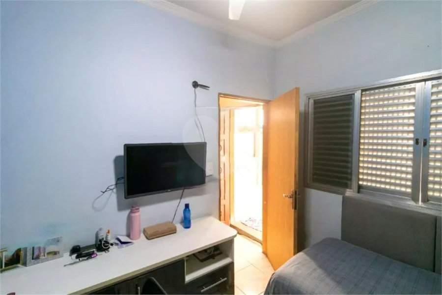 Sobrado à venda com 4 quartos, sendo 1 suíte, em Ermelino Matarazzo, São Paulo, SP