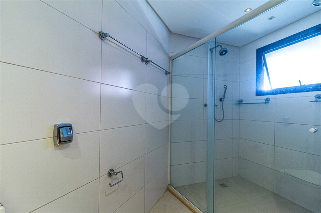 Apartamento à venda com 3 quartos, sendo 2 suítes, em Vila Andrade, São Paulo, SP