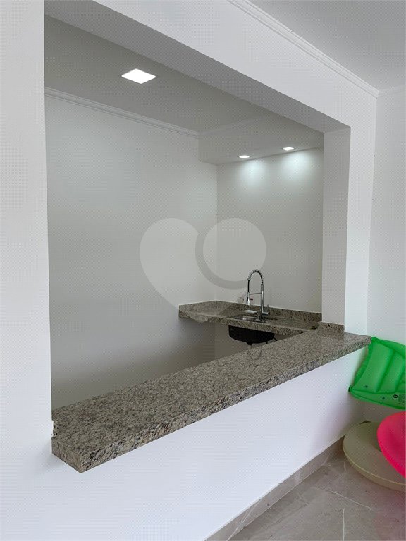 Casa à venda com 4 suítes no condomínio Jardim das Palmeiras, Bragança Paulista - SP